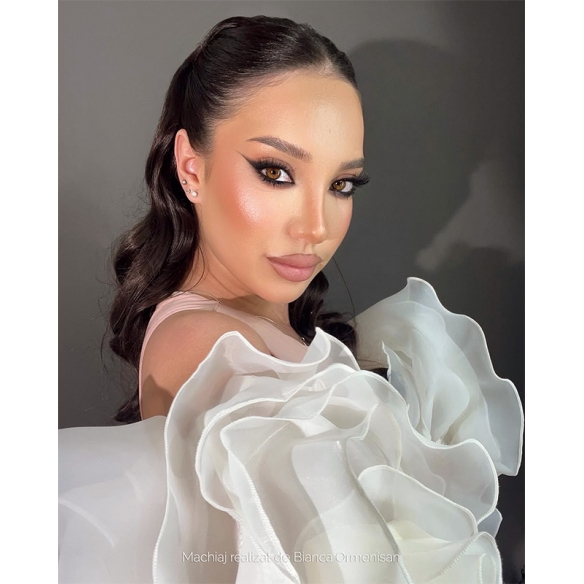 Gene false banda ForeverLash Limitless makeup