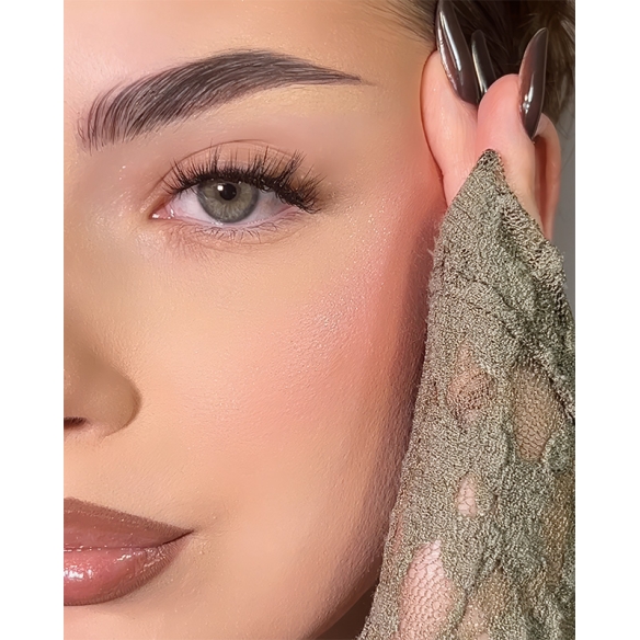 Machiaj cu Gene false Press On smocuri ForeverLash Moonlight