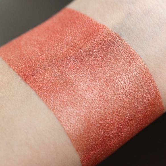 Pigment make up ForeverGlow 526 GUARDIAN OF SUNSET