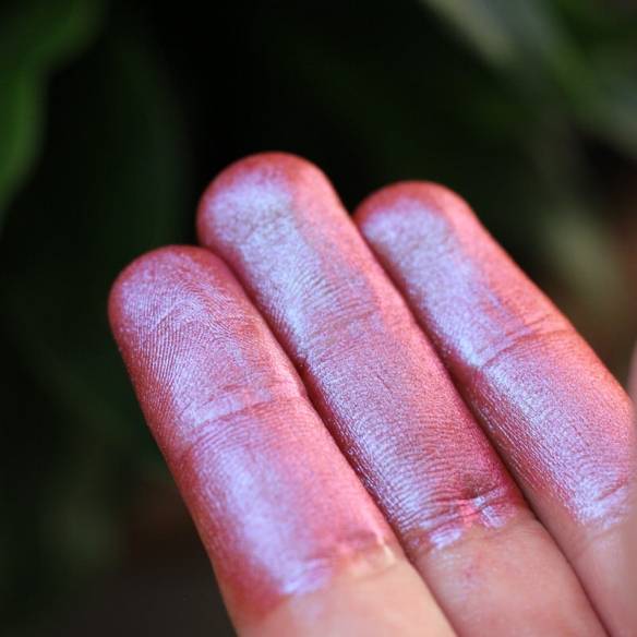 Pigment make up ForeverGlow 702 UNFORGETTABLE ME