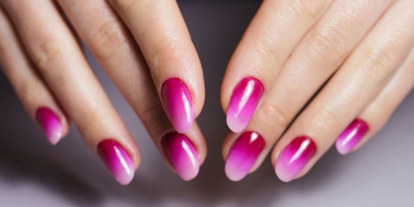 Glamour si delicatete: unghii roz pentru ocazii speciale